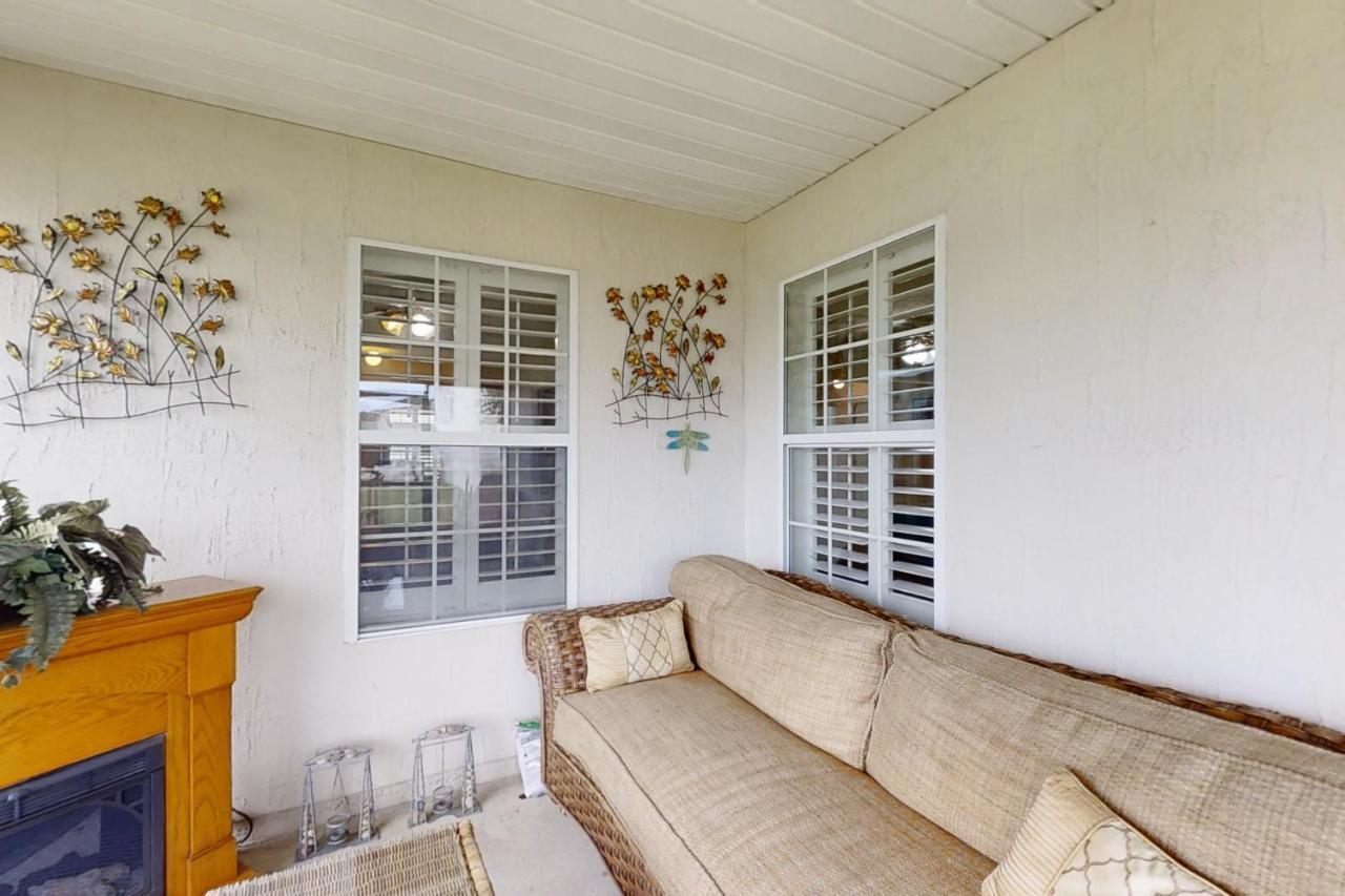 The Home On Tyson Lake Drive Jacksonville Bagian luar foto
