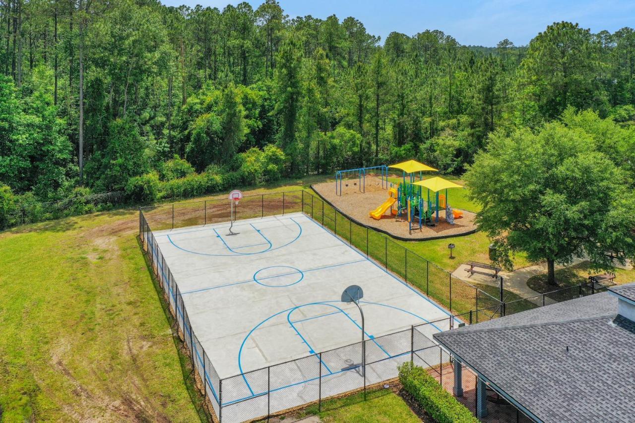 The Home On Tyson Lake Drive Jacksonville Bagian luar foto